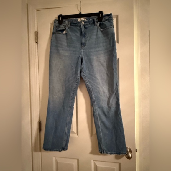 Abercrombie & Fitch The 90’s slim straight ultra High Rise Denim Jeans 33/16s - Picture 1 of 5
